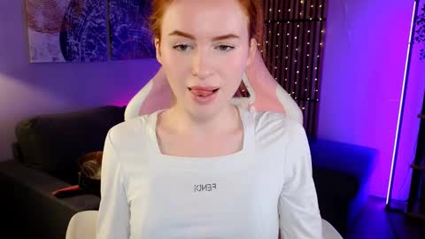 Snapshot of mira_glace chatting on 21, 1, 2025 Mira3 online show from 21, 1, 2025