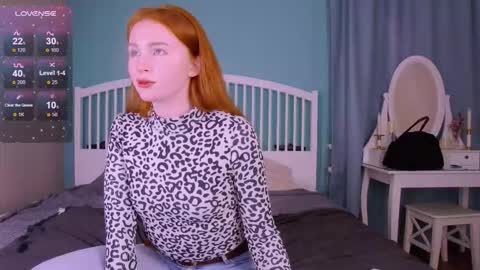 Snapshot of mira_glace chatting on 16, 10, 2025 Mira3 online show from 16, 10, 2025