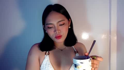 Snapshot of mira_luna222 chatting on 26, 2, 2025 Mira Bella online show from 26, 2, 2025