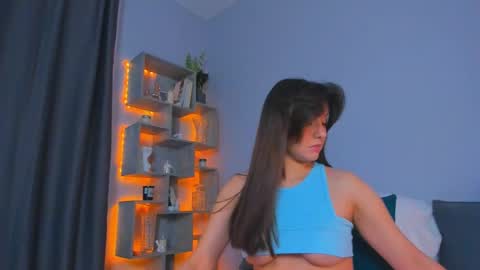 Mira  follow my fansly  online show from 30, 5, 2026