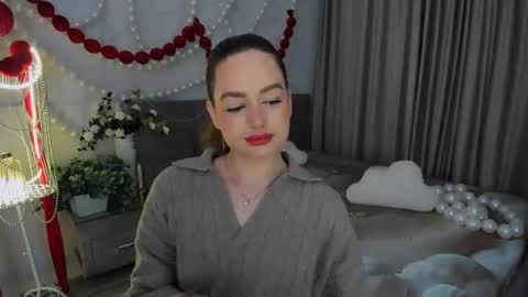 Snapshot of miraclecurly chatting on 22, 4, 2026 Emma online show from 22, 4, 2026