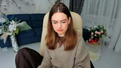 Snapshot of miraclecurly chatting on 27, 4, 2026 Emma online show from 27, 4, 2026