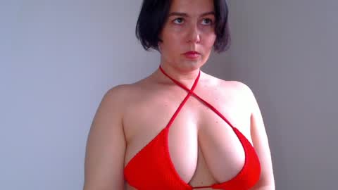 Snapshot of miradiaz chatting on 19, 5, 2026 Meera online show from 19, 5, 2026