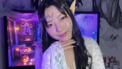 Snapshot of mirafloat chatting on 27, 10, 2025 mirafloat online show from 27, 10, 2025