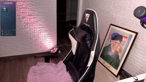 Snapshot of mirai_meow chatting on 19, 1, 2025 Kattie Kate Katana Katarina Ri Cat baby bb - your choise xo xo online show from 19, 1, 2025