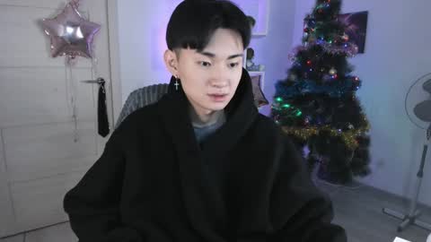              online show from 30, 12, 2024