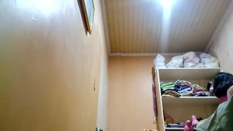 Snapshot of mirana_xxx chatting on 22, 10, 2025 Im Ping online show from 22, 10, 2025