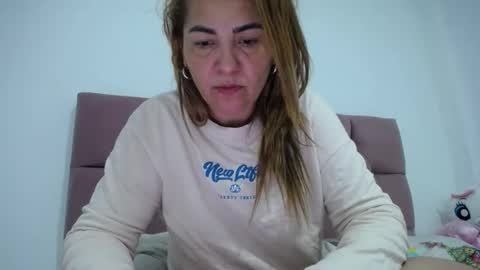 Snapshot of miranda_zacky chatting on 26, 2, 2025 Miranda Indep Model Thank you very much for all your support online show from 26, 2, 2025