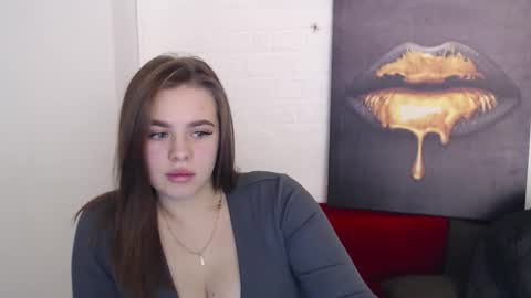 Snapshot of mirandadior chatting on 4, 12, 2025 Miranda online show from 4, 12, 2025