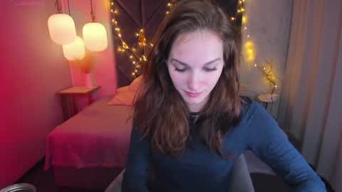 Snapshot of mirandaglow chatting on 27, 12, 2024 Miranda online show from 27, 12, 2024