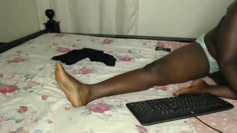 Hezo the curvy online show from 1, 4, 2026