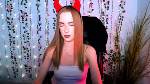 Snapshot of miriam_crazy chatting on 13, 9, 2025 miriam_crazy online show from 13, 9, 2025