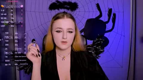 Snapshot of miriam_crazy chatting on 20, 10, 2025 miriam_crazy online show from 20, 10, 2025