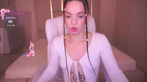 Snapshot of miriellenymph chatting on 1, 12, 2025 Mira online show from 1, 12, 2025