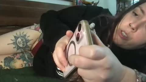 Snapshot of mis0h0rnybabii chatting on 27, 3, 2026 MisoHorny aka Goddess Sahara online show from 27, 3, 2026
