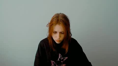 misaki_chan_ online show from 9, 10, 2025