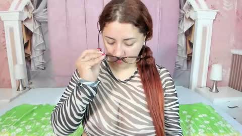 Mishell online show from 10, 9, 2025