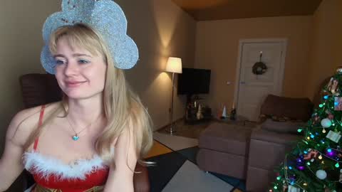 Snapshot of miss4motivated chatting on 1, 1, 2025 Kris online show from 1, 1, 2025