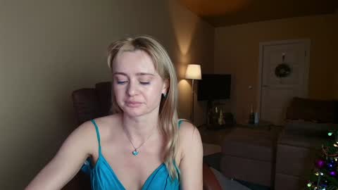 Snapshot of miss4motivated chatting on 2, 1, 2025 Kris online show from 2, 1, 2025