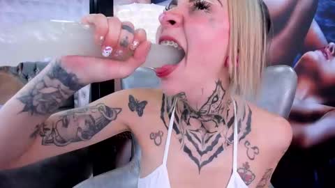 miss___angel online show from 27, 2, 2025