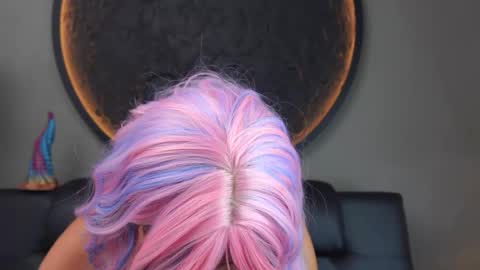 Charlotte online show from 4, 2, 2026