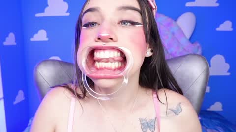 Sara online show from 7, 2, 2025