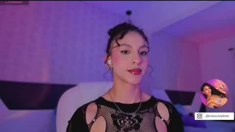 Charlotte online show from 8, 11, 2025