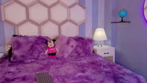 miss__jones_ online show from 30, 3, 2026