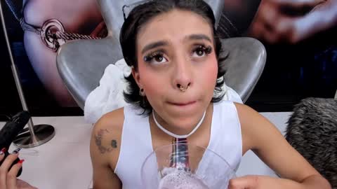 Snapshot of miss__martina chatting on 10, 1, 2025 Martina online show from 10, 1, 2025