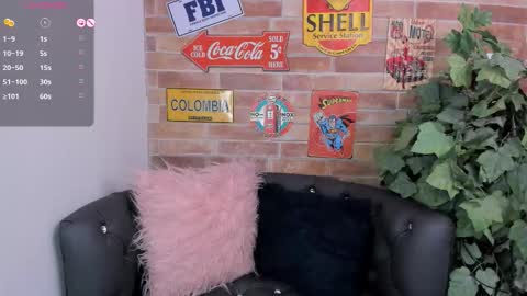Snapshot of miss__zoe chatting on 2, 10, 2025 Zoe online show from 2, 10, 2025
