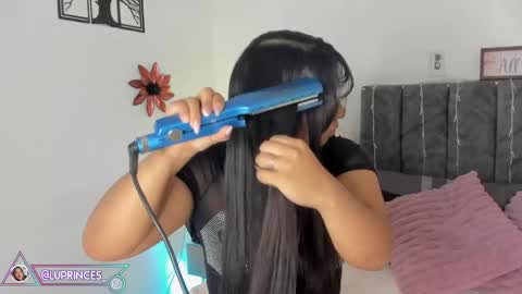 Snapshot of miss_brunette_ chatting on 18, 4, 2026 lucy 3 online show from 18, 4, 2026