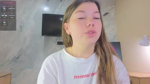 Sandy online show from 4, 10, 2025