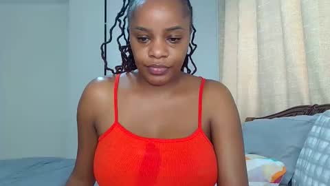 Snapshot of miss_candy7 chatting on 24, 11, 2025 Candy online show from 24, 11, 2025