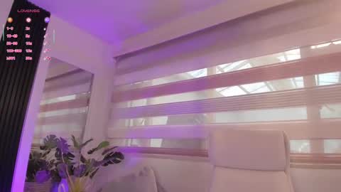 Snapshot of miss_catalinaa chatting on 9, 9, 2025 Catalina online show from 9, 9, 2025