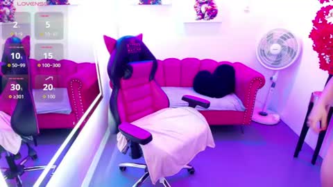 Melanie online show from 10, 6, 2026