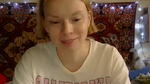 Elis online show from 17, 9, 2025