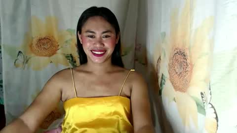 Snapshot of miss_eva2025 chatting on 20, 5, 2026 Eva online show from 20, 5, 2026