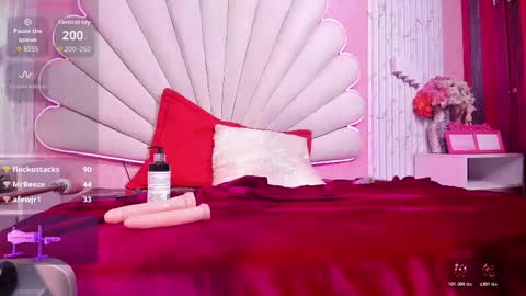 Snapshot of miss_evans_ chatting on 25, 10, 2025 miss_evans_ online show from 25, 10, 2025