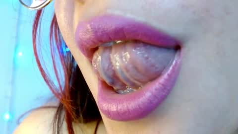 Miss Evoleth online show from 28, 1, 2025