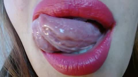 Miss Evoleth online show from 14, 12, 2025