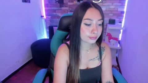 Isabella online show from 12, 2, 2025