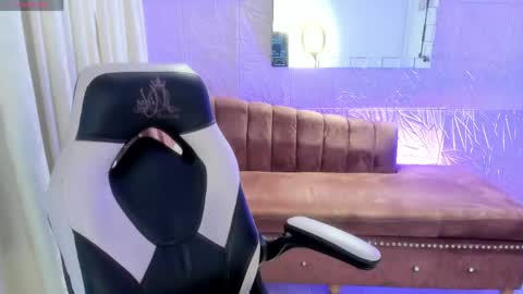 Snapshot of miss_isabella_m chatting on 30, 4, 2026 Isabella online show from 30, 4, 2026