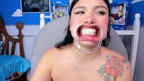 Snapshot of miss_keisi chatting on 29, 1, 2025 Keisi online show from 29, 1, 2025