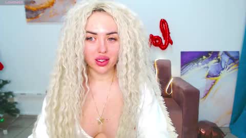 Snapshot of miss_kiten chatting on 24, 2, 2025 miss_kiten online show from 24, 2, 2025