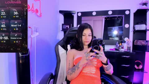 Snapshot of miss_kittyn chatting on 21, 12, 2024 Miss Kittyn online show from 21, 12, 2024