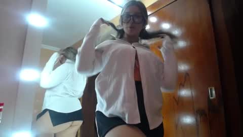 Snapshot of miss_lilieth chatting on 25, 1, 2025 lilieth online show from 25, 1, 2025