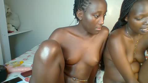 Snapshot of miss_lolah7 chatting on 5, 5, 2026 miss_lolah7 online show from 5, 5, 2026