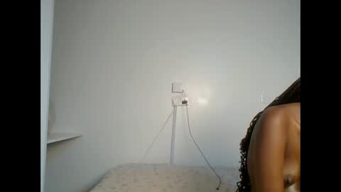 Snapshot of miss_lolah7 chatting on 30, 5, 2026 miss_lolah7 online show from 30, 5, 2026