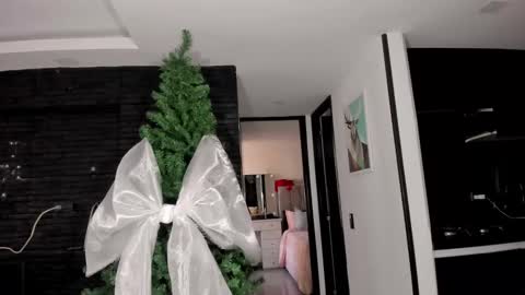 Goddess Myers  thumb up is important for me kisses  online show from 30, 11, 2025