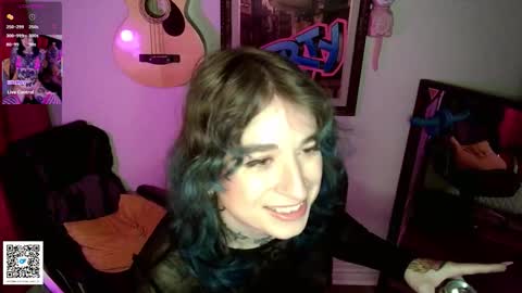 Snapshot of miss_raven_ts chatting on 25, 11, 2025 Raven online show from 25, 11, 2025